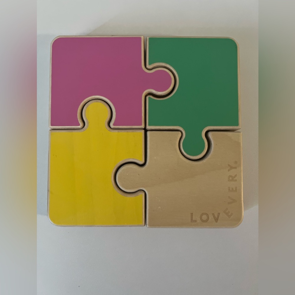 Lovevery jigsaw puzzle